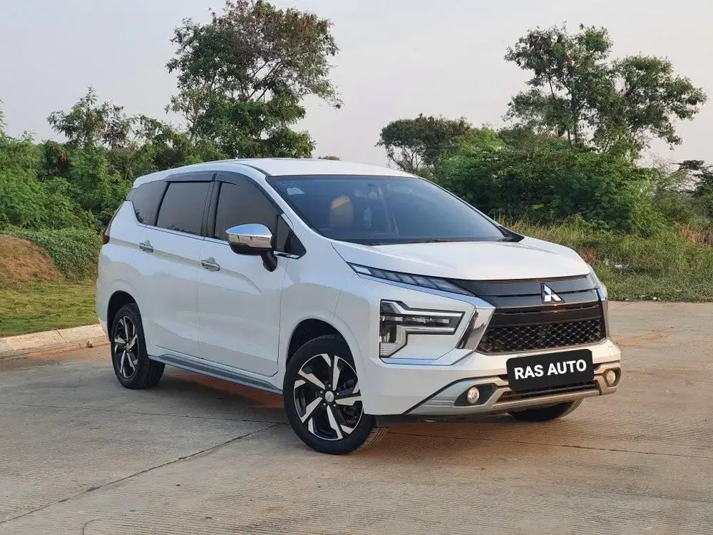NEW MODEL Mitsubishi Xpander 1.5 Ultimate AT 2022 Putih