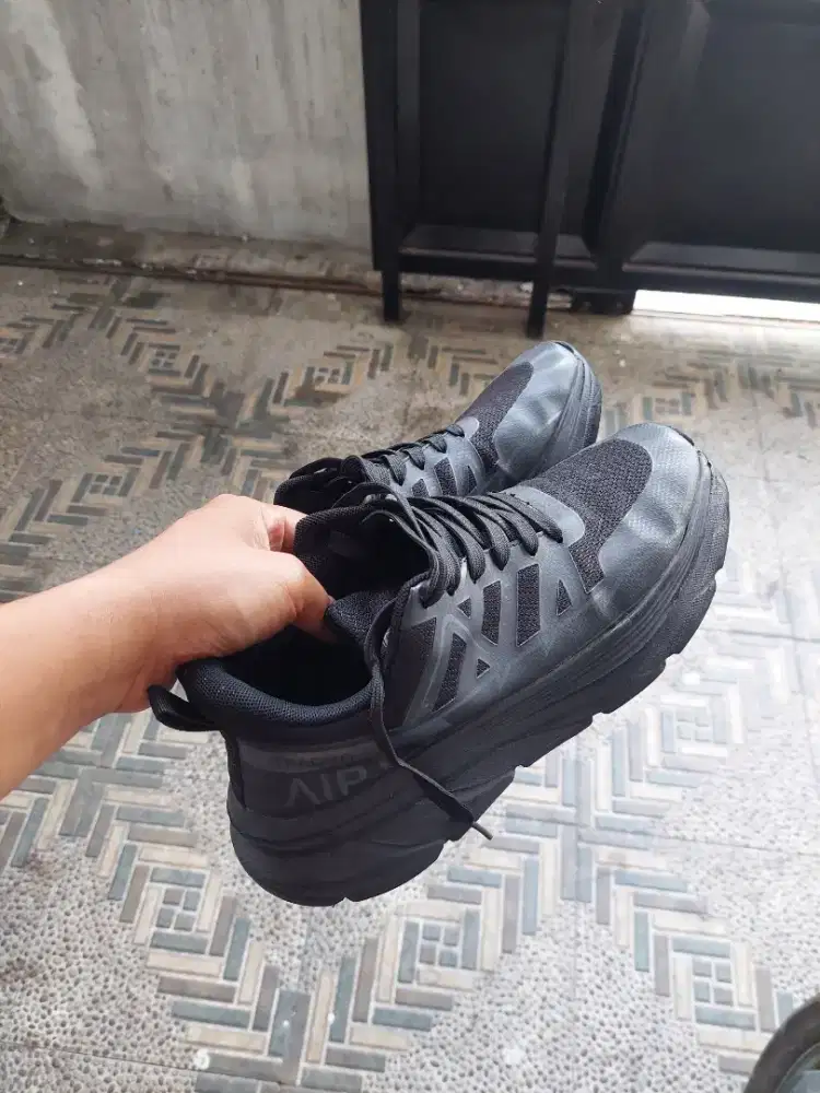 Sepatu Lokal uk 43 fullblack