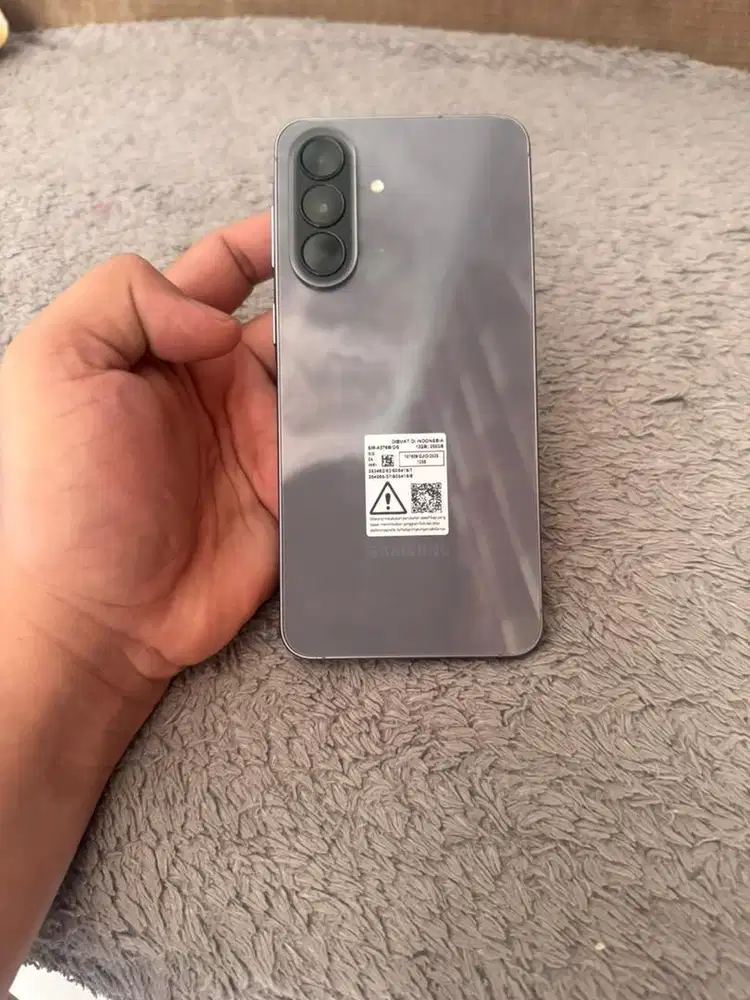 SAMSUNG A57 12/256