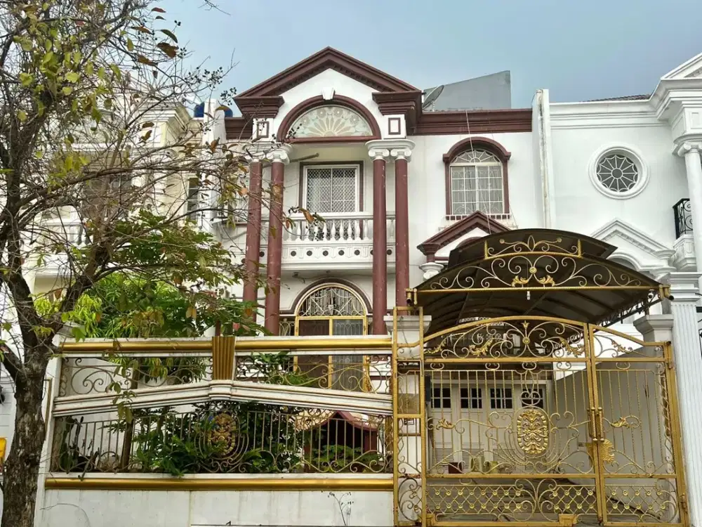Jual rumah Layar Mediterania PIK (Pantai Indah Kapuk) 9x25m 2,5lantai, semi furnish