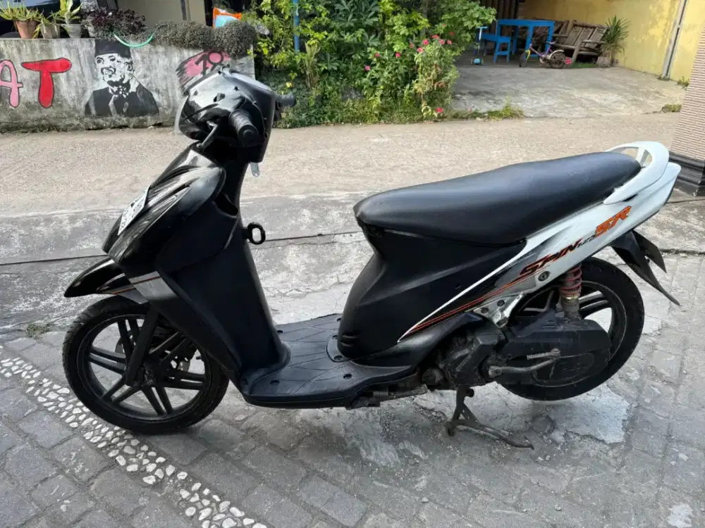 Suzuki spin THN 2008 plat AB Wonosari