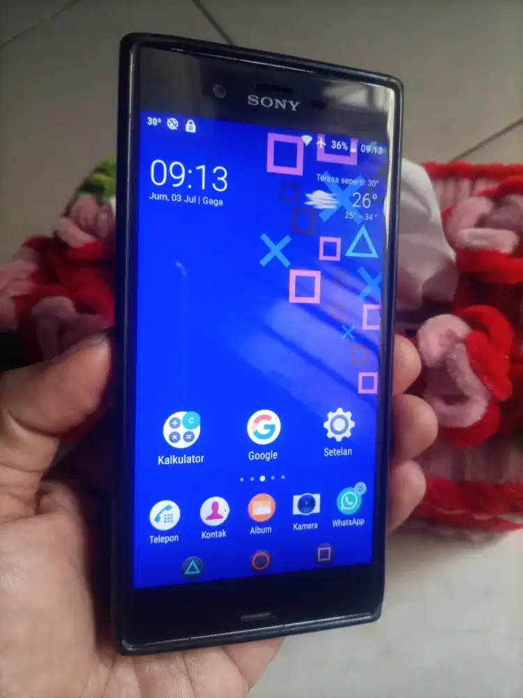 Sony Xperia XZ AU