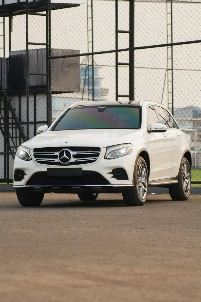 Mercedes Benz GLC200 AMG 2019