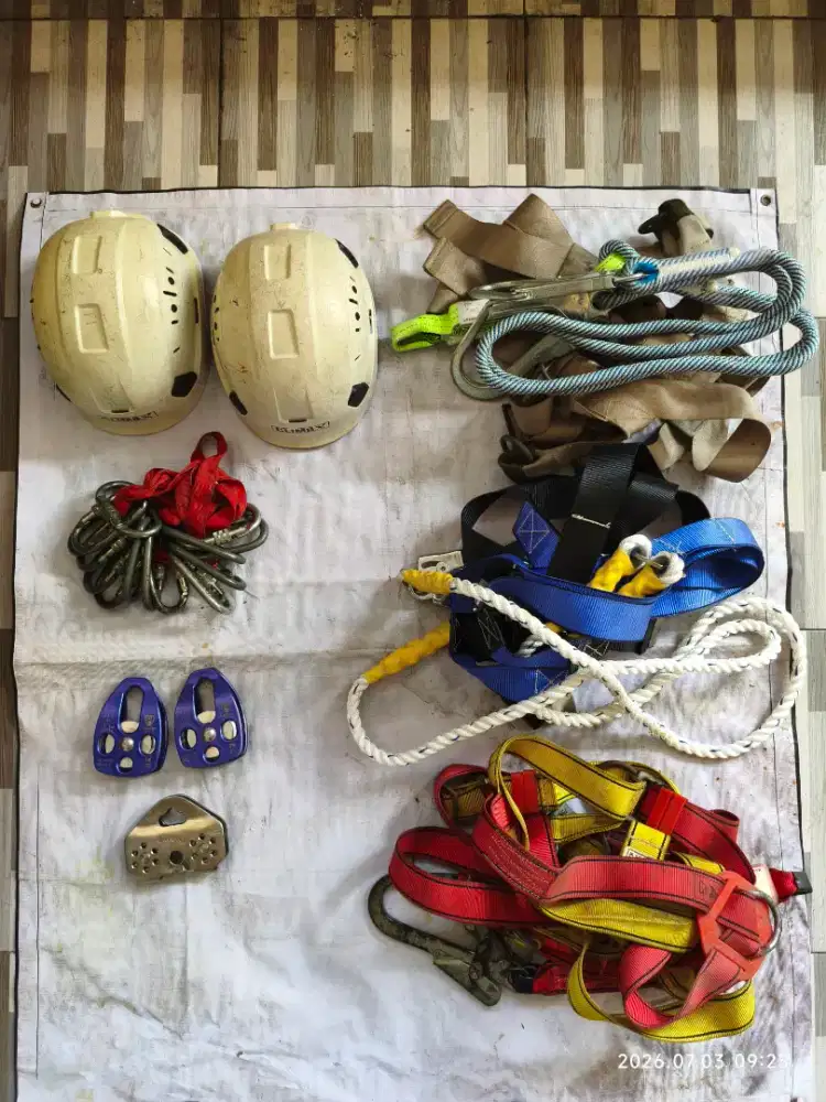 Alat safety body harness