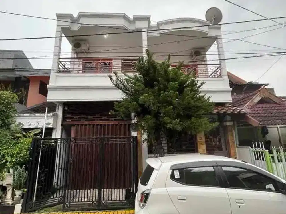 Dijual rumah 2 lantai mulyosari