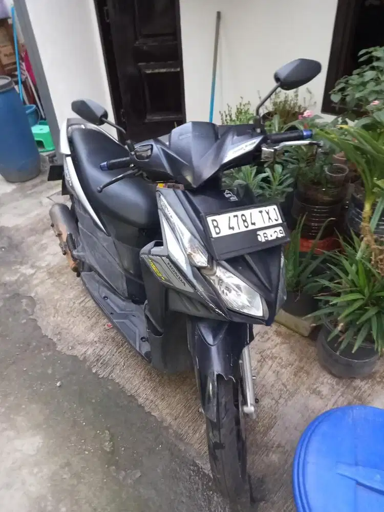 Jual Motor Vario 110 Karbu CBS Techo