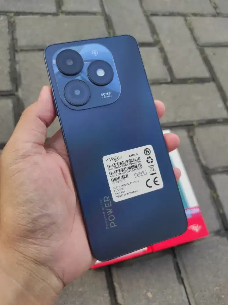Itel P55 4G 8GB/256GB