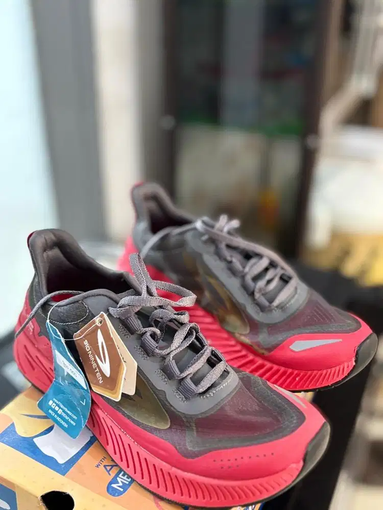 910 NINETEN | Sepatu Baru
