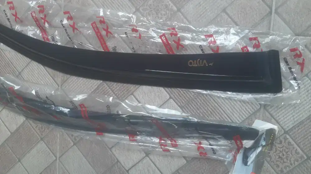 Talang air mobil Kia Visto