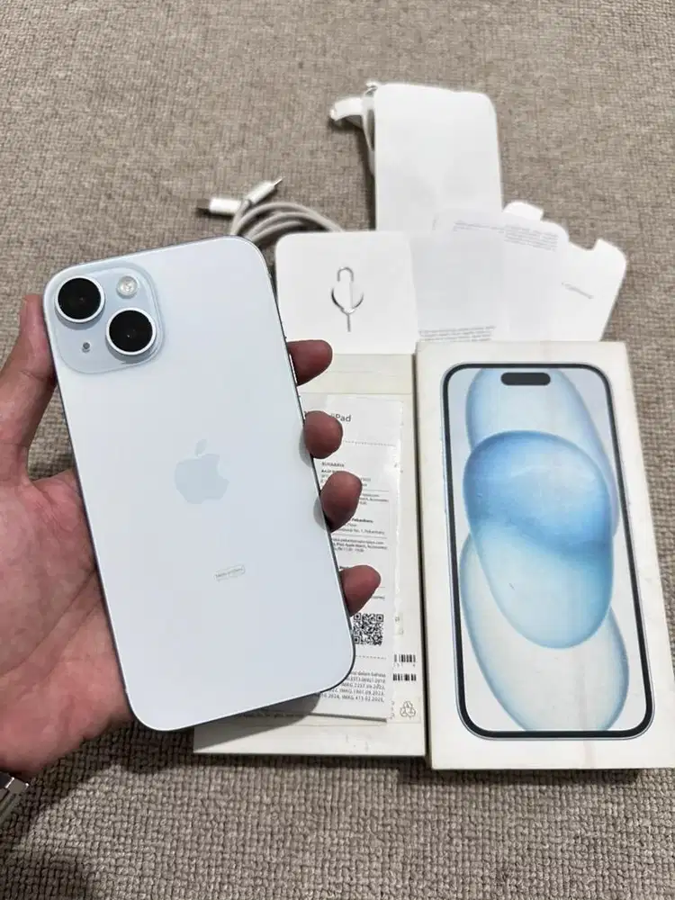 Iphone 15 ibox fullset like new garansi on 2027