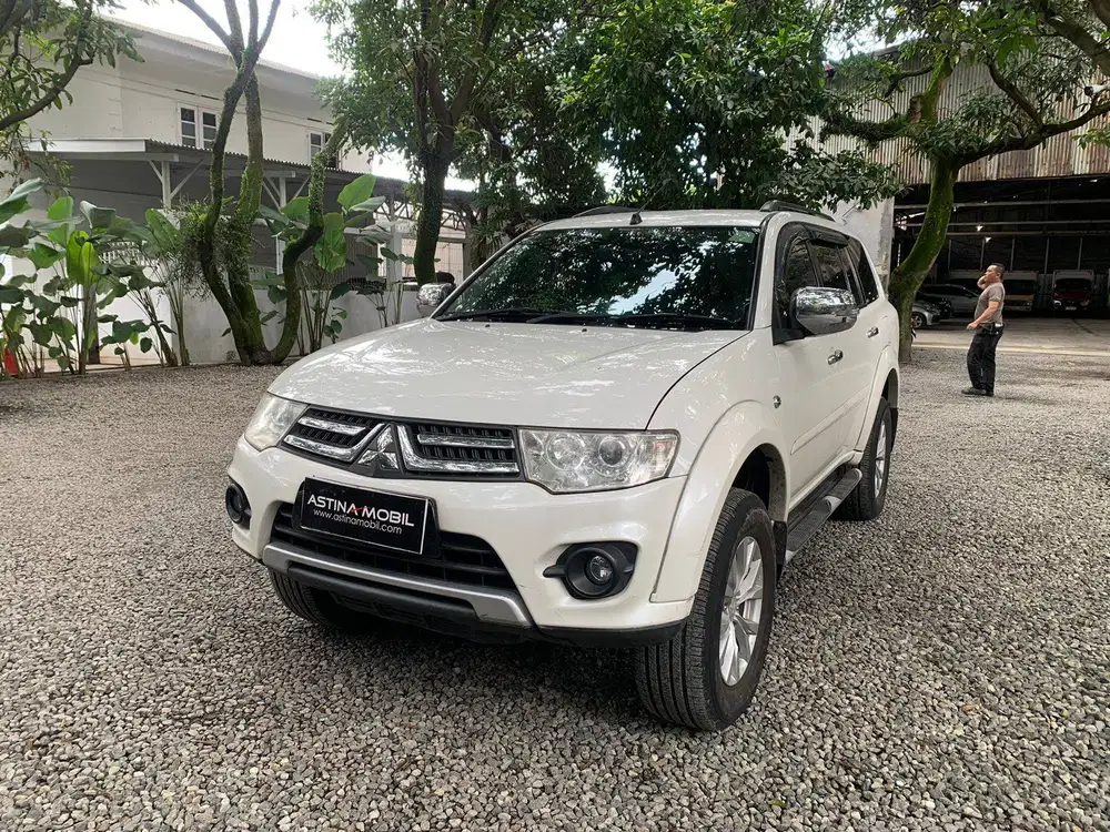 MITSUBISHI PAJERO SPORT 2.5 EXCEED AT 2014