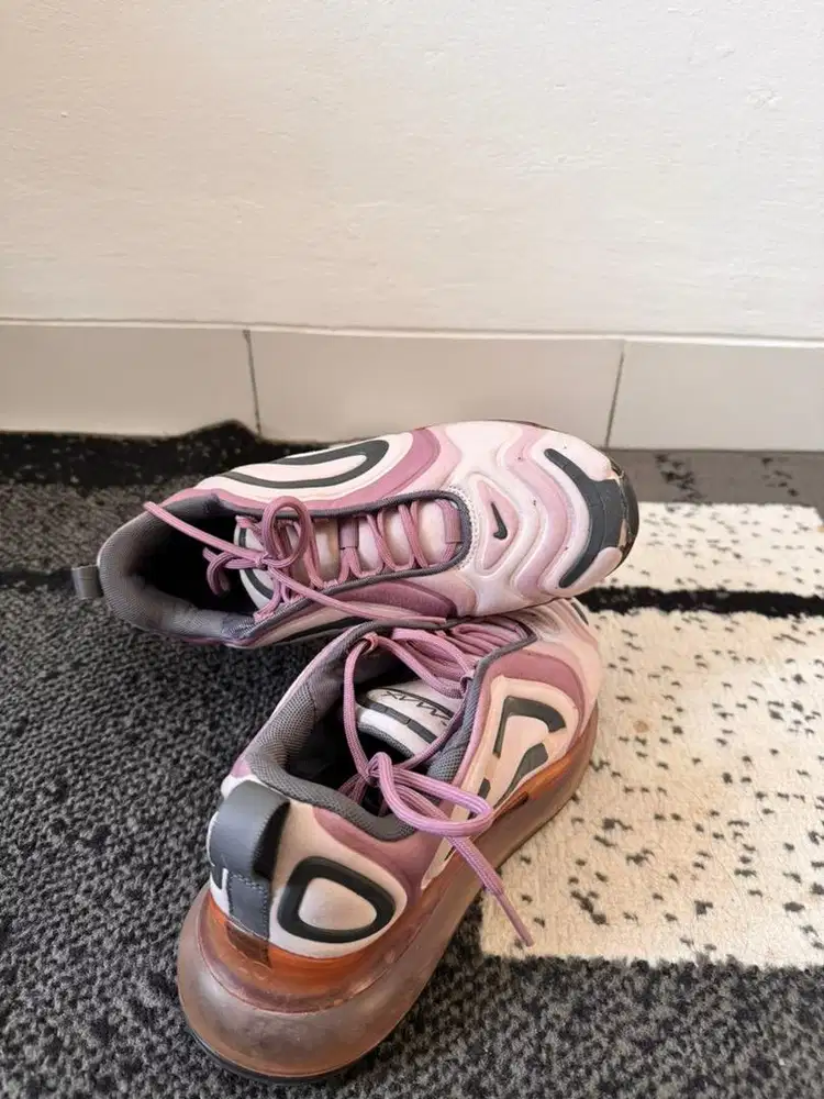 Dijual second Nike Air Max 720
