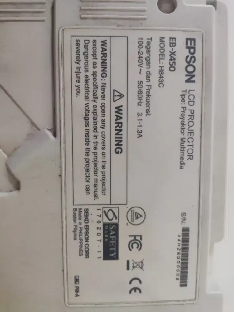 Projector EPSON EB-X450 3600lumens lebar 100inch