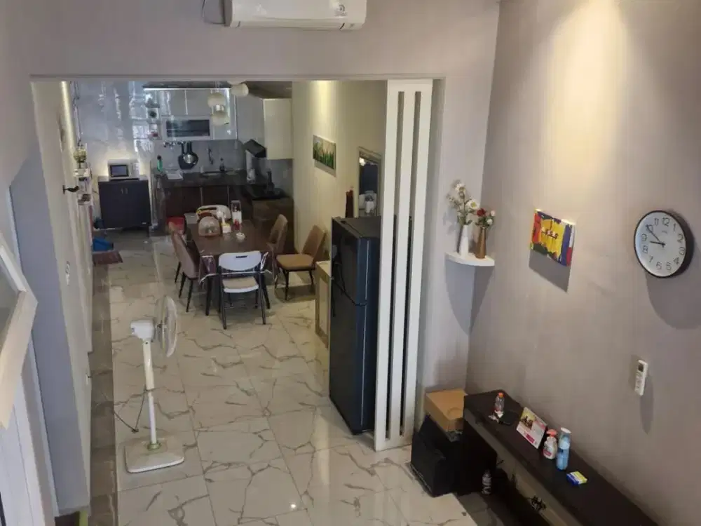Dijual Rumah Lokasi Citra Gran Cibubur Bangunan Baru Dekat LRT