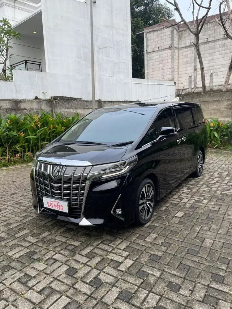 Toyota Alphard 2023 Bensin