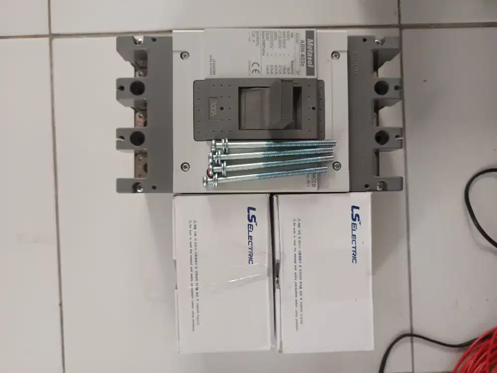 Jual MCCB Baru Beli