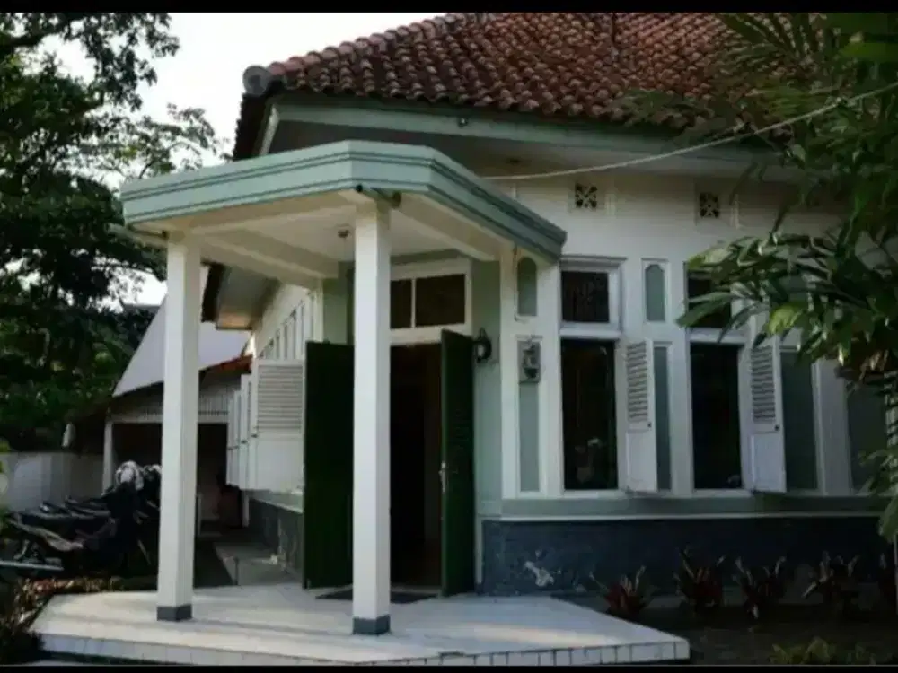 Termurah! Rumah Heritage di Sayap Burangrang Bandung