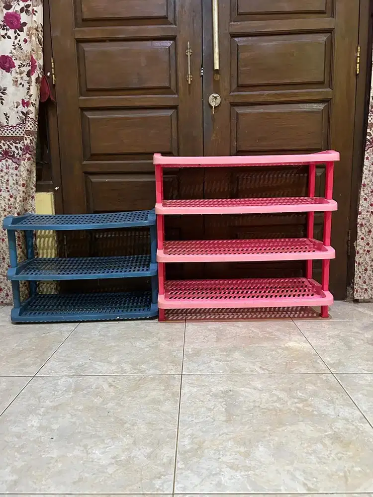 Rak sepatu 3 tingkat & 4 tingkat