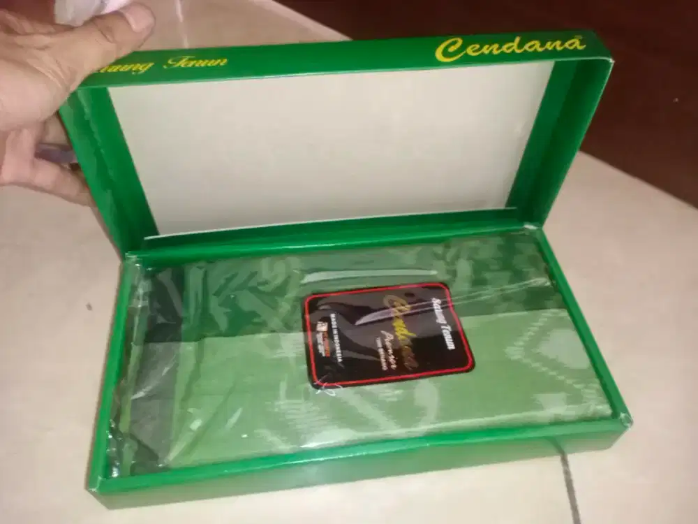 Sarung katun cendana