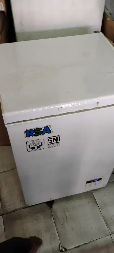 Chest Freezer Box RSA 100Liter (CF-110) Kondisi Siap Pakai & Orisnil