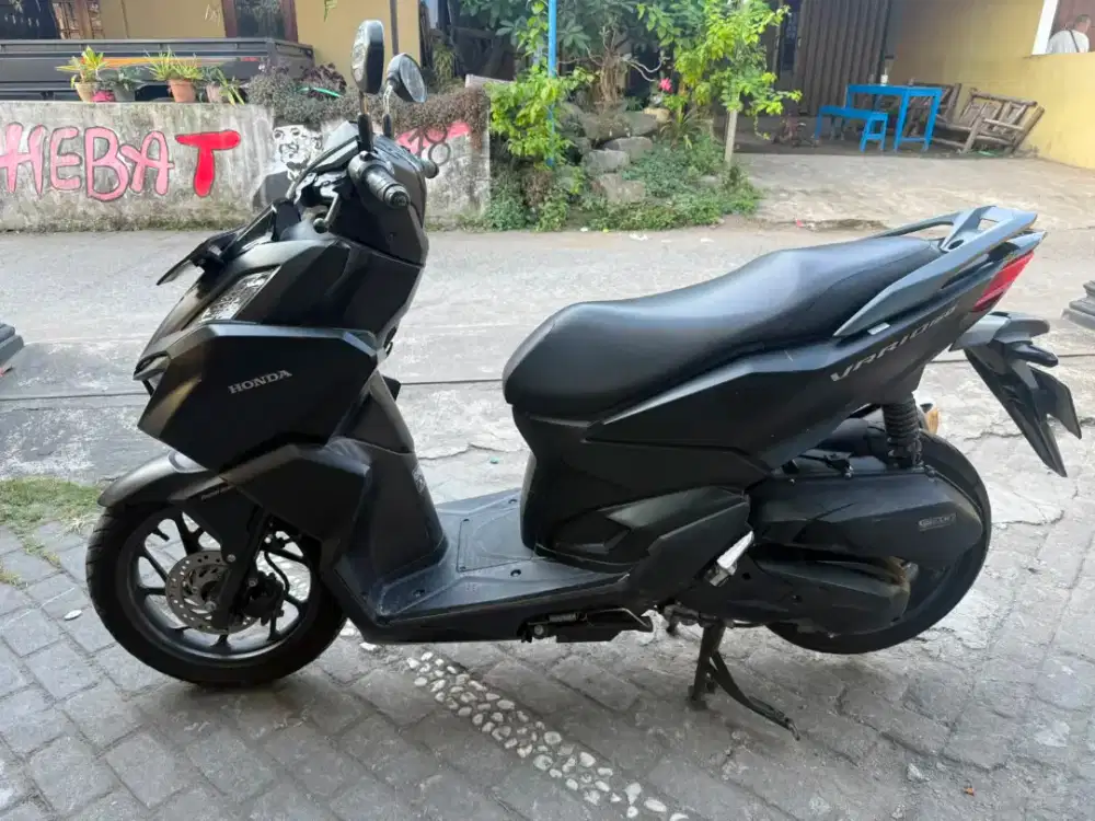 Vario 160 THN 2023 plat AB Bantul