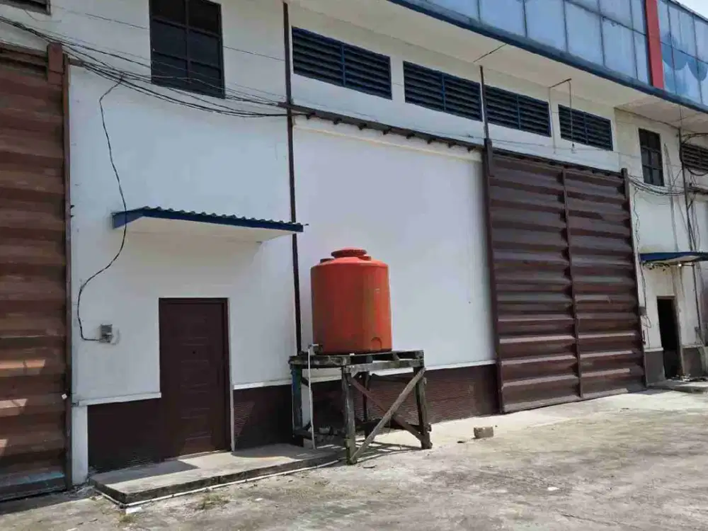 Disewakan Gudang dikariangau km5