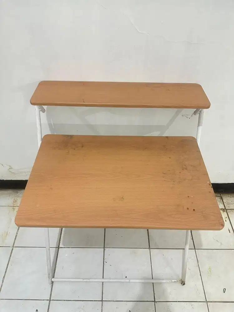 Meja kerja / belajar