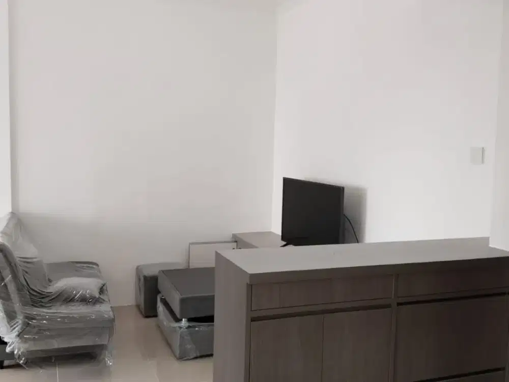 Disewakan Apartement Sudirman Park 2BR Full Furnished View Selatan