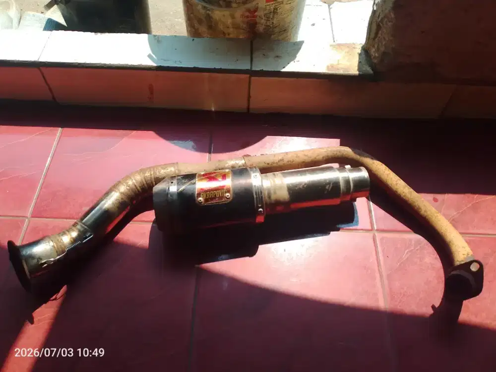 Knalpot Racing, AKRAPOVIC