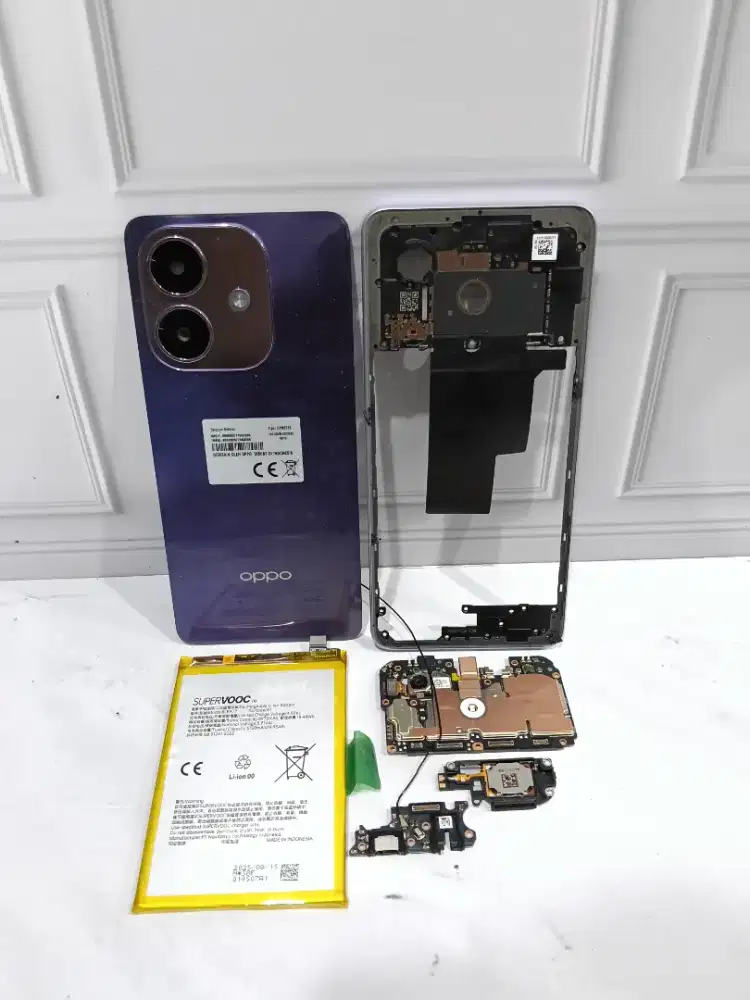 Housing Oppo A5i
