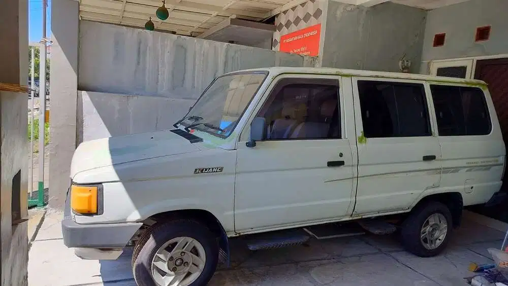 Toyota Kijang 1987 Bensin