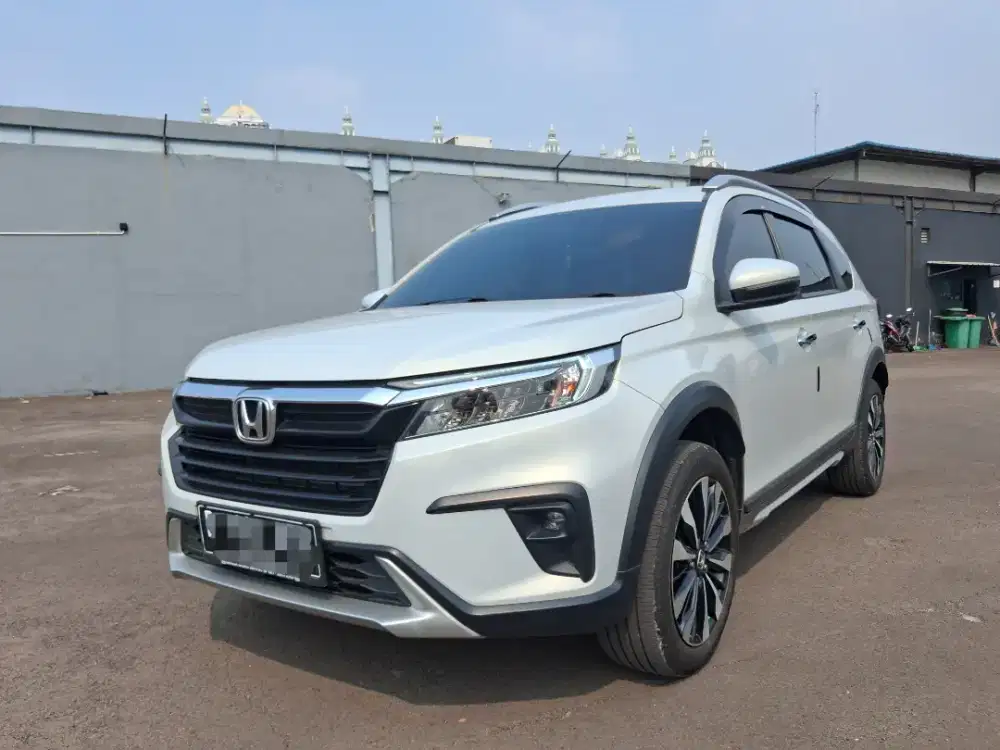 Full Ori km 20k Honda BRV Prestige 1.5 AT Cvt Putih 2022