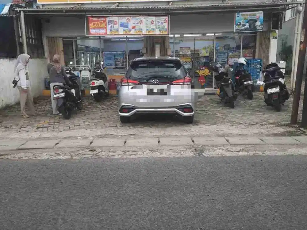 Dijual bangunan Komersil yg masih tersewa Indomaret di Sawangan Depok.