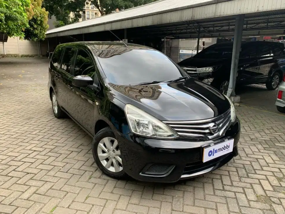 DP MURAH Nissan Grand livina 1.5 SV Bensin-AT 2015  CKGXB