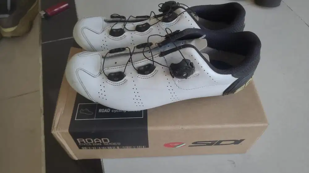 Sepatu kleat sepeda sidi