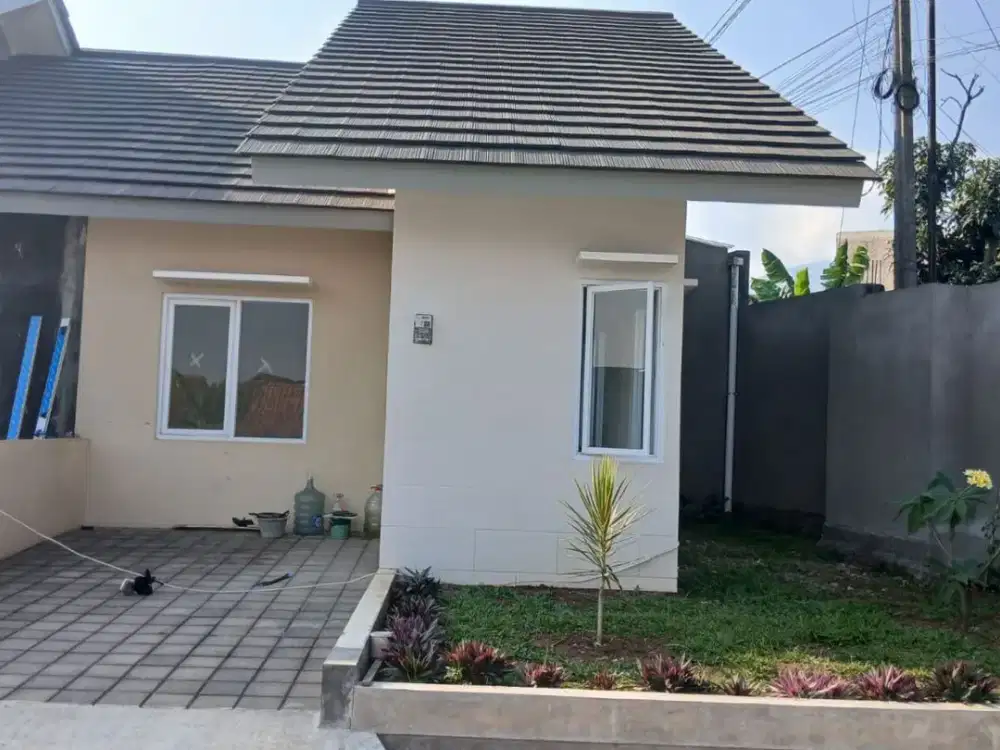 DIJUAL RUMAH BARU AREA CIBIRU HILIR DEKAT TOL CILEUNYI BANDUNG