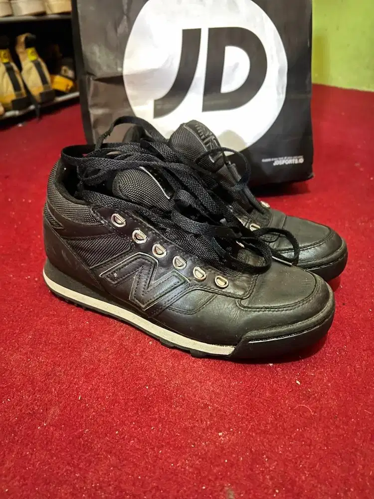 Sepatu new balance
