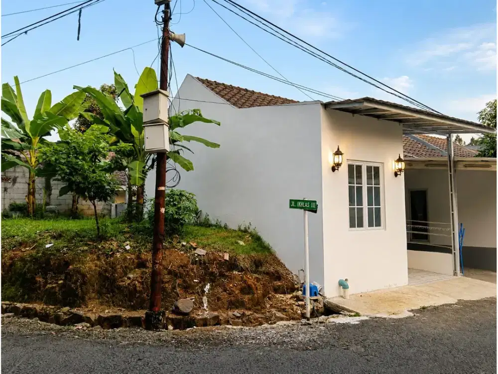 Dijual Rumah Baru Renov Semifurnis di Az Zikra Sentul City Ssr747