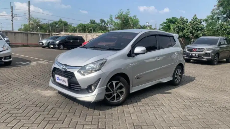 KM Rendah - Toyota Agya 1.2 TRD Sportivo Bensin-AT 2020