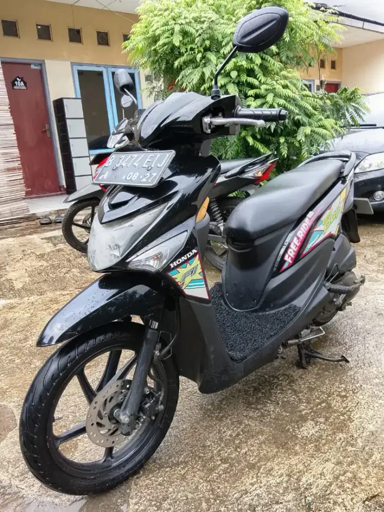 Honda beat pop 2016