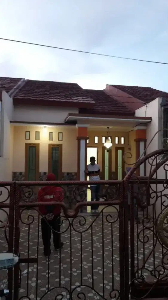 DIKONTRAKAN RUMAH BARU BEBAS BANJIR