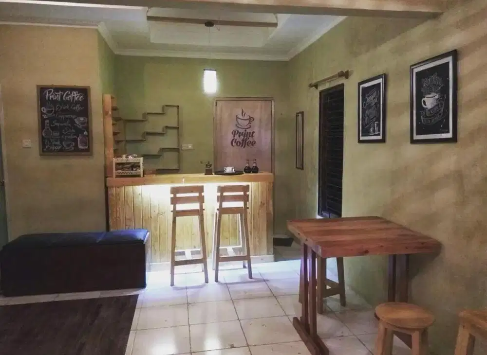 Meja Atas dan Lesehan ex cafe