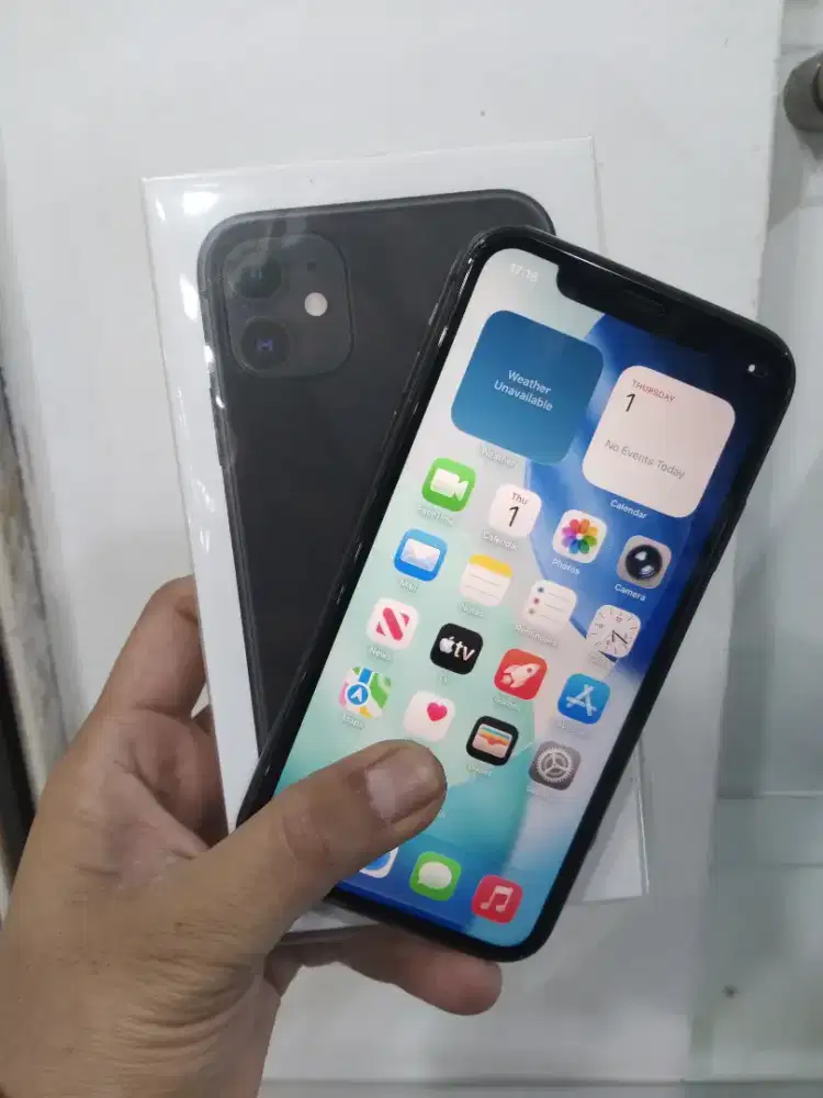 iPhone 11 Black 64GB iBox