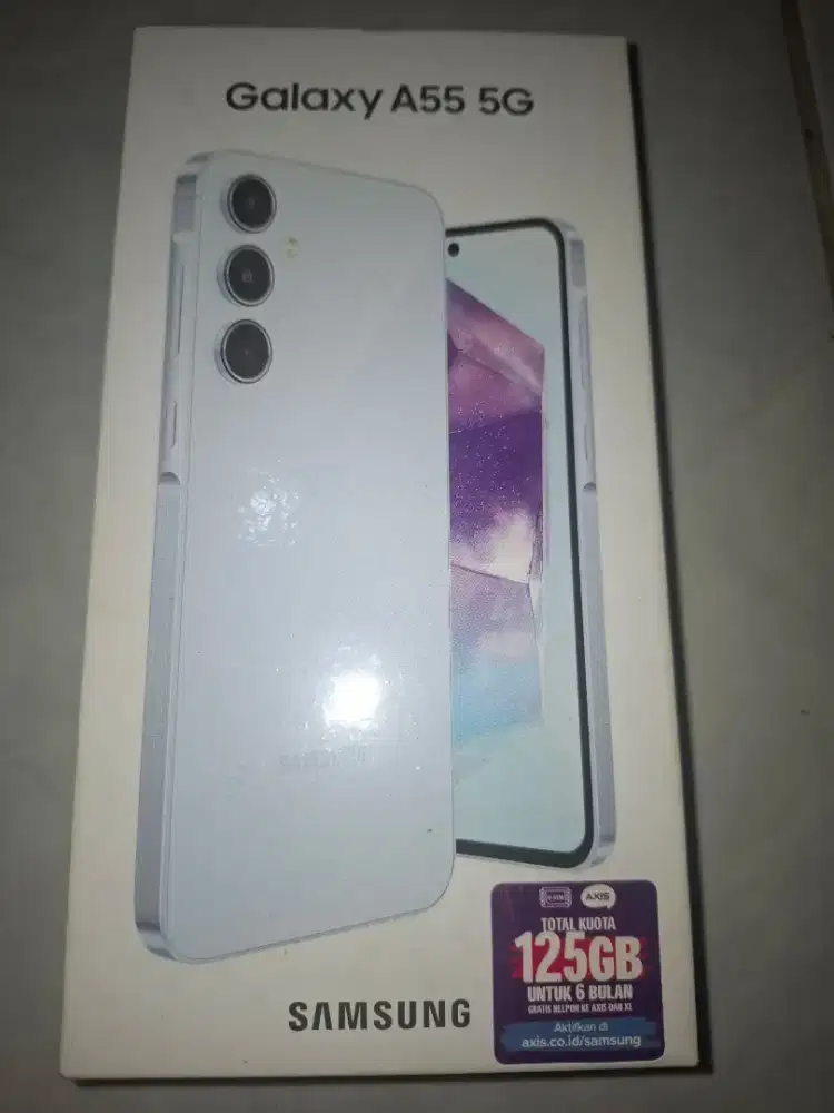 Jual hp samsung 9 bulan pemakaian mulus tidak ada minus,,  ram 8/256