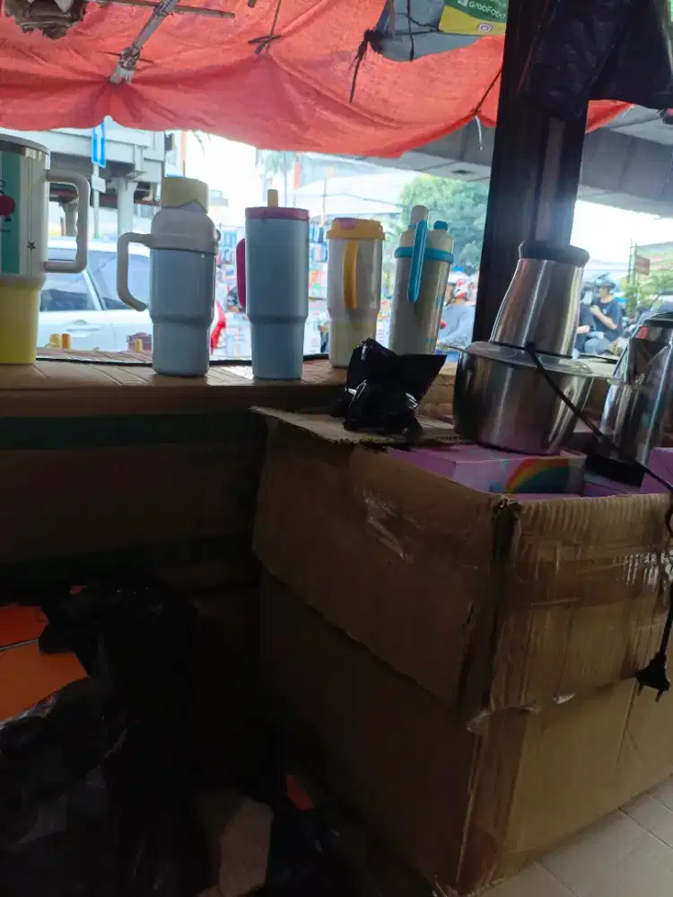 Dicari karyawan laki- laki