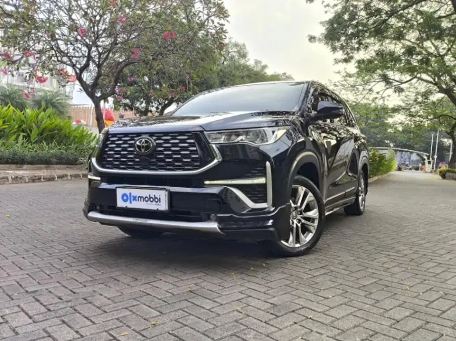DP Murah Toyota Innova 2.0 Zenix Q HV TSS Modellista AT CFBKF