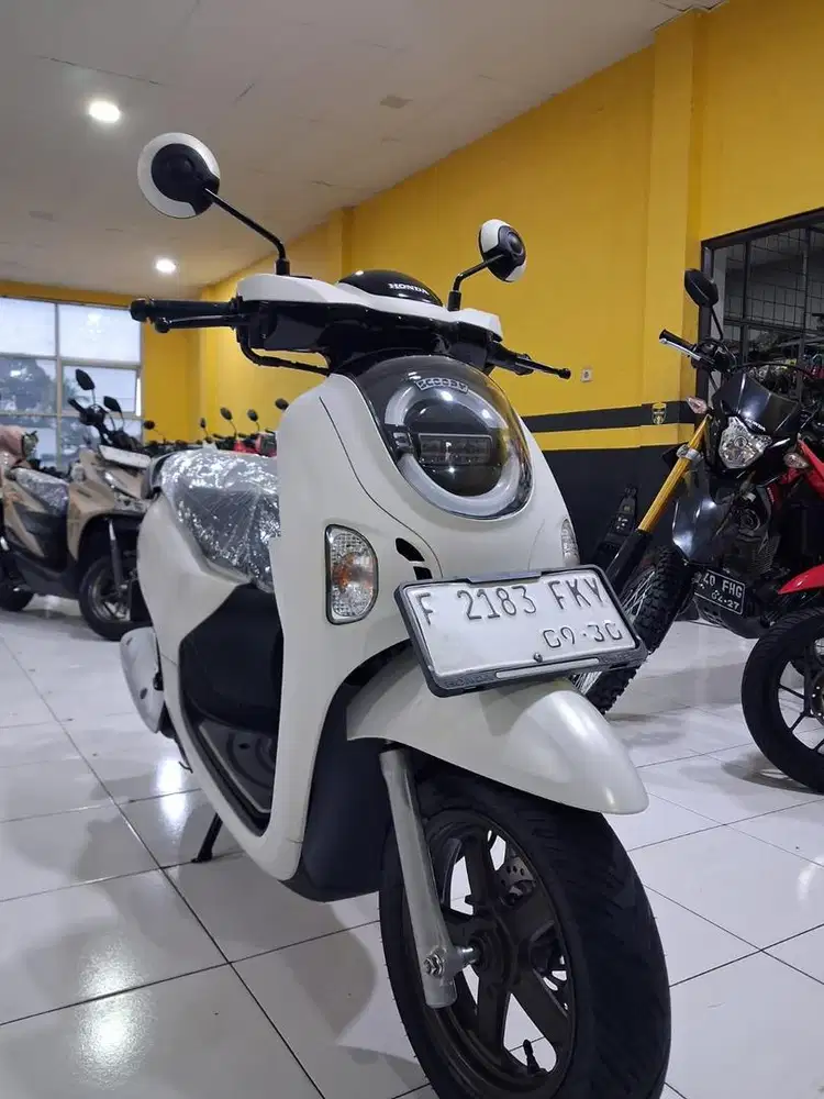 HONDA NEW SCOOPY PRESTIGE TAHUN 2025