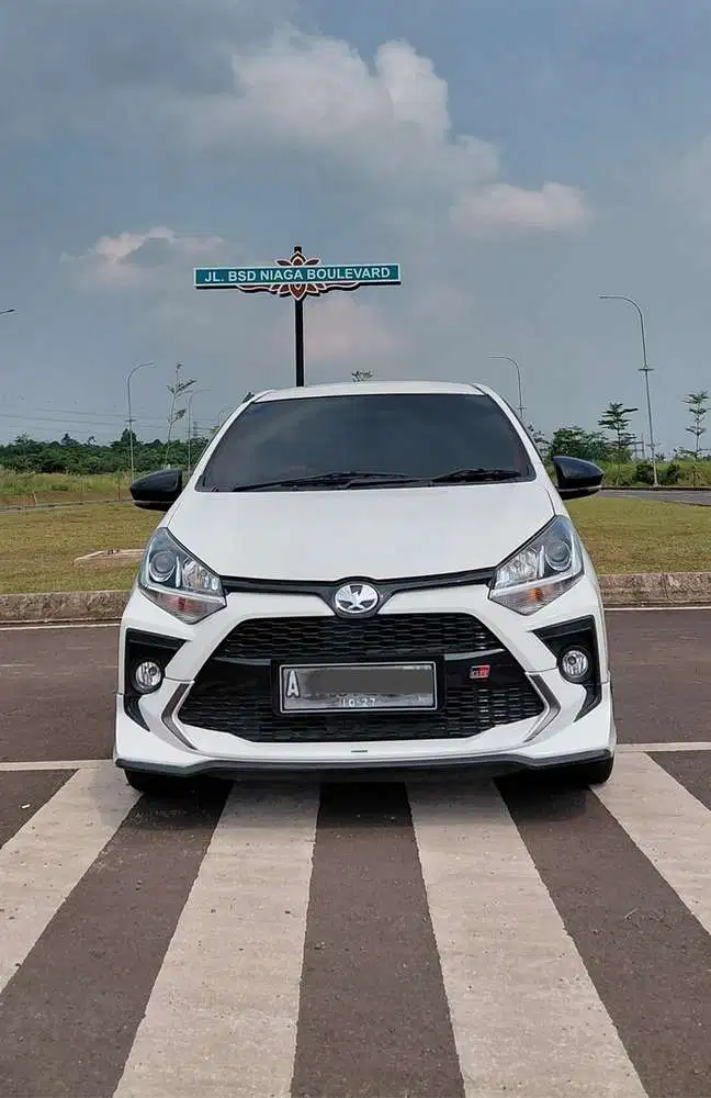 Toyota Agya GR mt 2022 putih