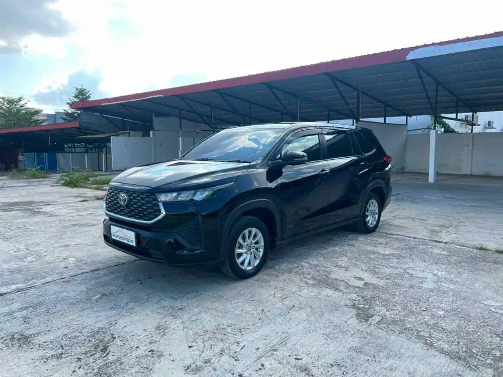 TOYOTA INNOVA G ZENIX AT 2023