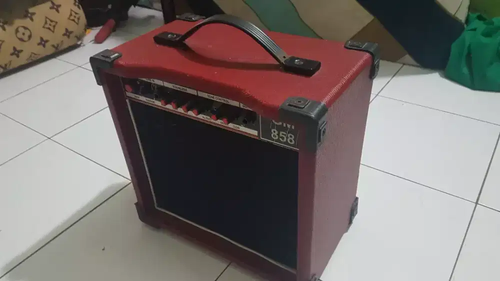 Ampli gitar GM 858